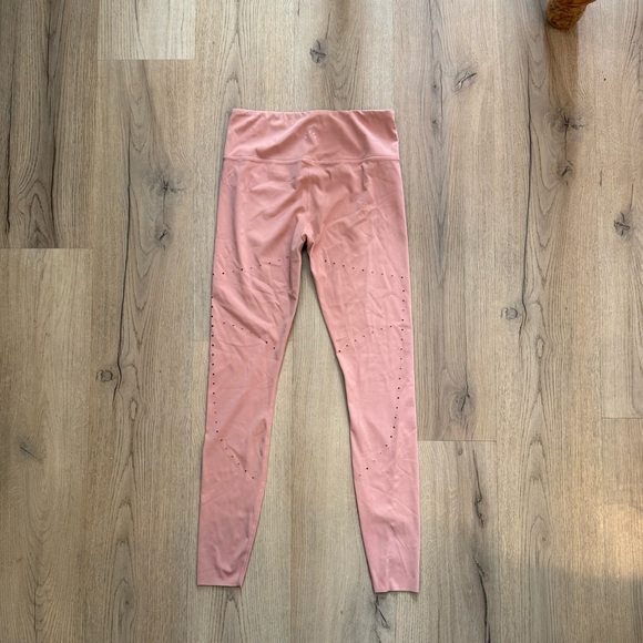 Varley Pink Leggings with Laser Cut Design - Picture 3 of 3